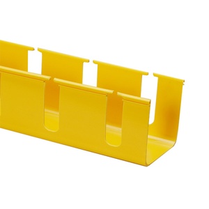 Вертикальная секция перфорированного лотка FiberGuide® 51х51 с крышкой, шаг перфорации: 102 мм, цвет: жёлтый, длина: 1829
