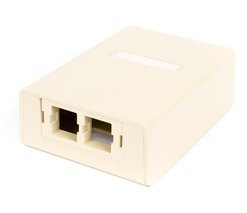 Настенная розеточная коробка M202 под гнездо М-серии, кол-во портов: 2, цвет: ivory