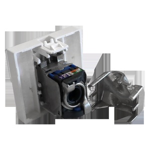 Вставка Mosaic 45x45, RJ-45 STP, кат.6, со шторкой и увеличенным окном маркировки, цвет: белый
