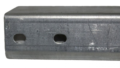 Hyperline TGB3-650-ZN Горизонтальный опорный уголок длиной 650 мм, оцинкованная сталь (для шкафов серии TTB, TTR)