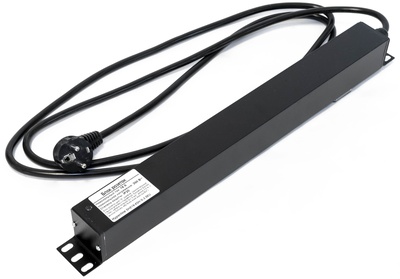 Hyperline SHE19-6SH-S-2.5EU Блок розеток для 19" шкафов, горизонтальный, 6 розеток Schuko, выключатель с подсветкой, кабель питания 2.5м (3х1.5мм2) с вилкой Schuko 16A, 250В, 482.6x44.4x44.4мм (ШхГхВ), корпус алюминий, черный