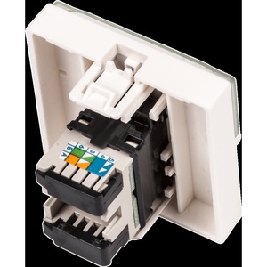 Вставка Mosaic 45x45, RJ-45 UTP, кат.5e, со шторкой и увеличенным окном маркировки, цвет: белый