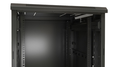 Hyperline TTB-3266-AS-RAL9004 Шкаф напольный 19-дюймовый, 32U, 1610x600х600 мм (ВхШхГ), передняя стеклянная дверь со стальными перфорированными боковинами, задняя дверь сплошная, ручка с замком, крыша нового типа, цвет черный (RAL 9004) (разобранный)