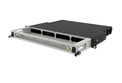 Коммутационная панель Systimax High Density 1RU для установки до 4 модулей G2, с фронтальным кабельным органайзером, до 48 LC Duplex или до 32 MPO